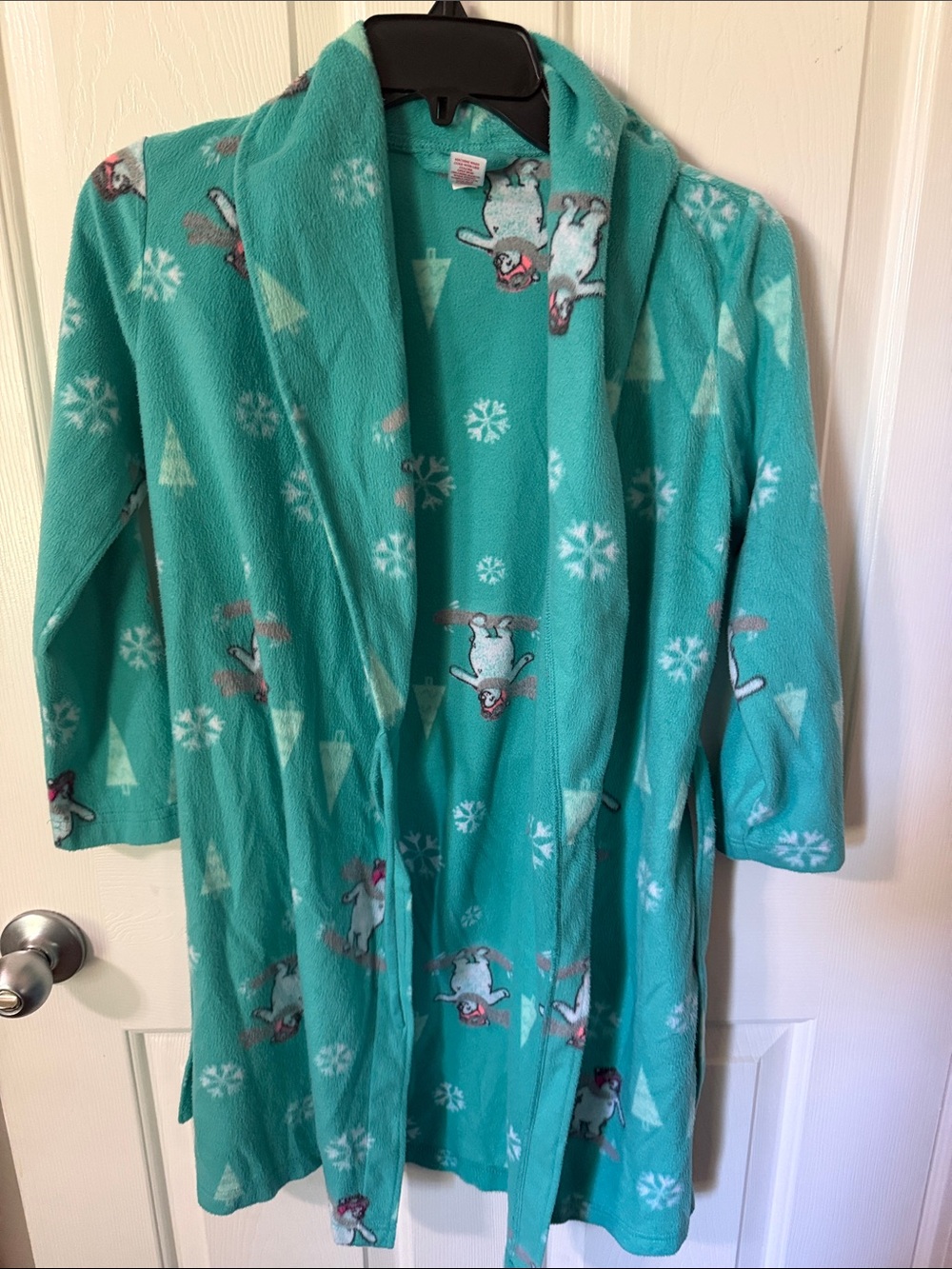 SO Girls Teal Penguin & Snowflake Fleece Robe